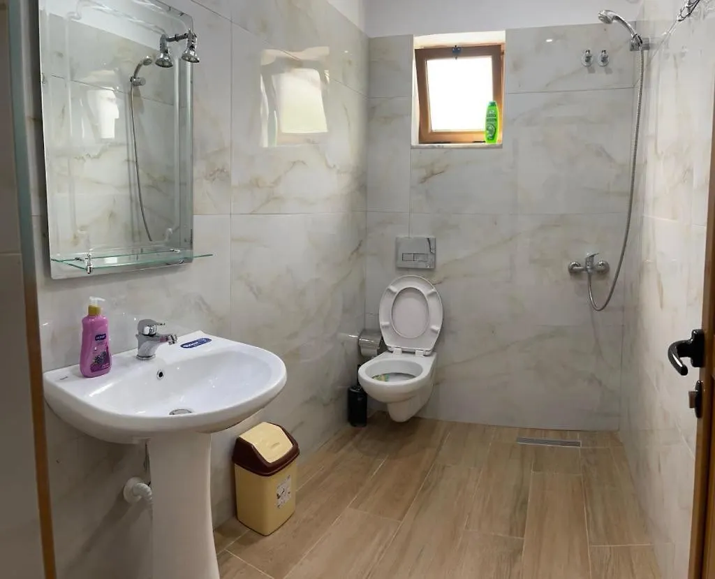 Apartament Emiljano Sarandë