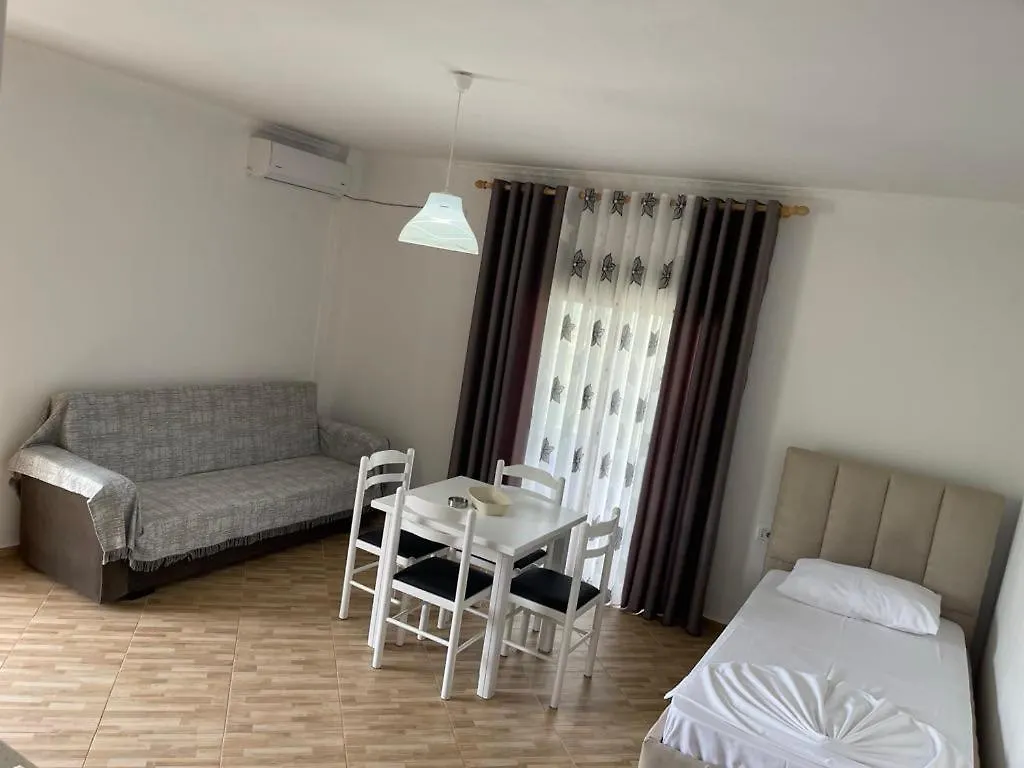 Apartament Emiljano Sarandë 0*,  Albanien
